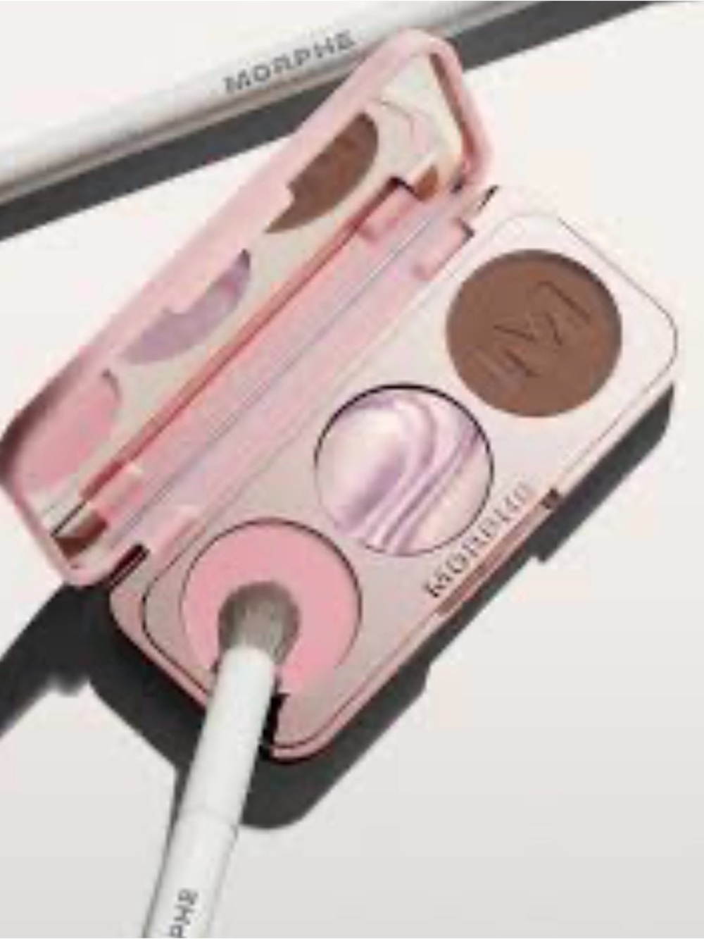 Morphe Tulle Order Chromapkus Trio Compact — Pink